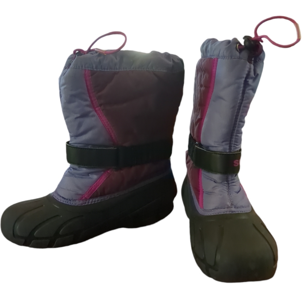 SOREL Purple and Black Pull On Drawstring Snow Boots